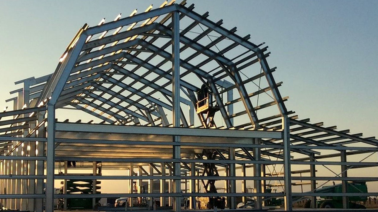 Lợi ích của việc lựa chọn đơn vị gia công kết cấu thép chuyên nghiệp