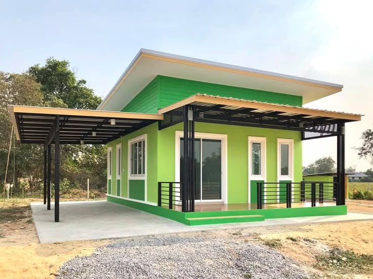 So Sánh Với Xây Dựng Truyền Thống